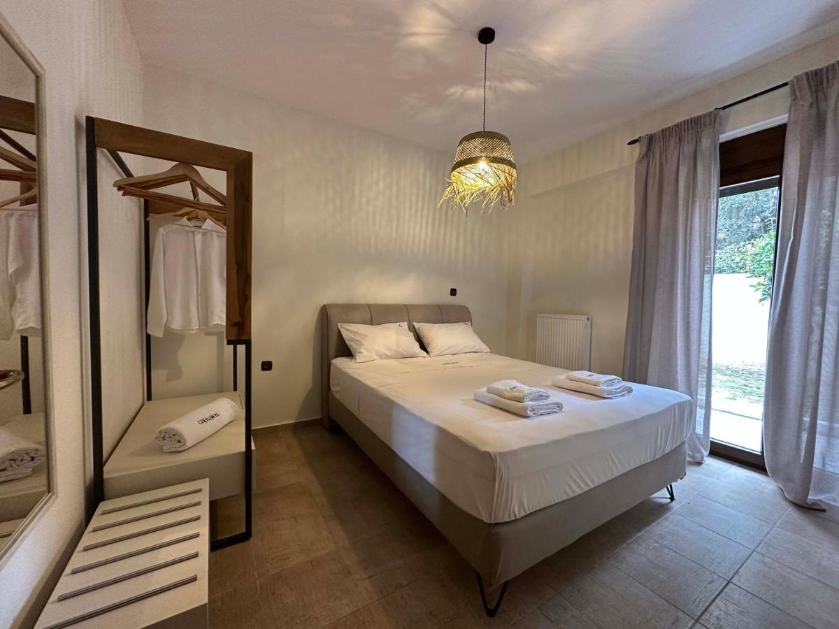 Captain'S Apartments Pefkochori Bagian luar foto