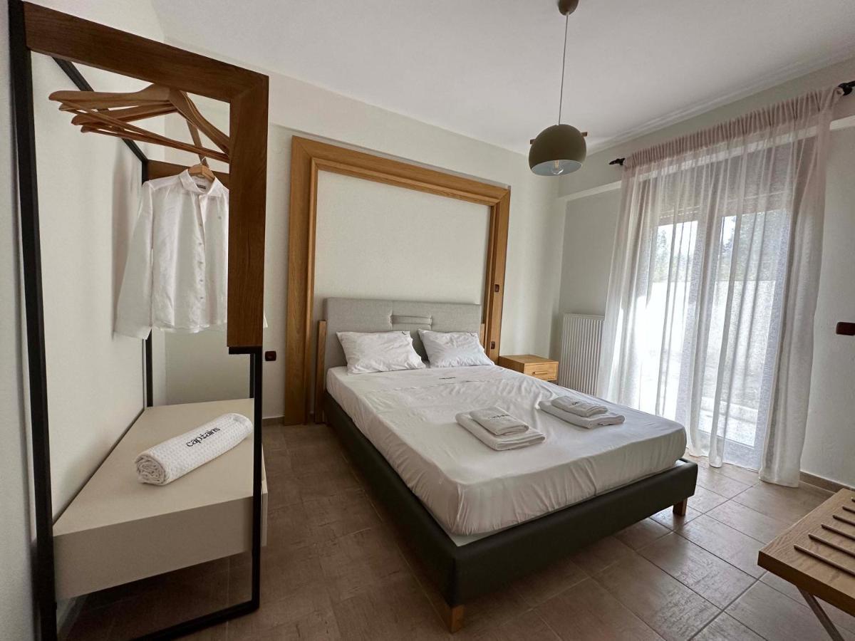 Captain'S Apartments Pefkochori Bagian luar foto