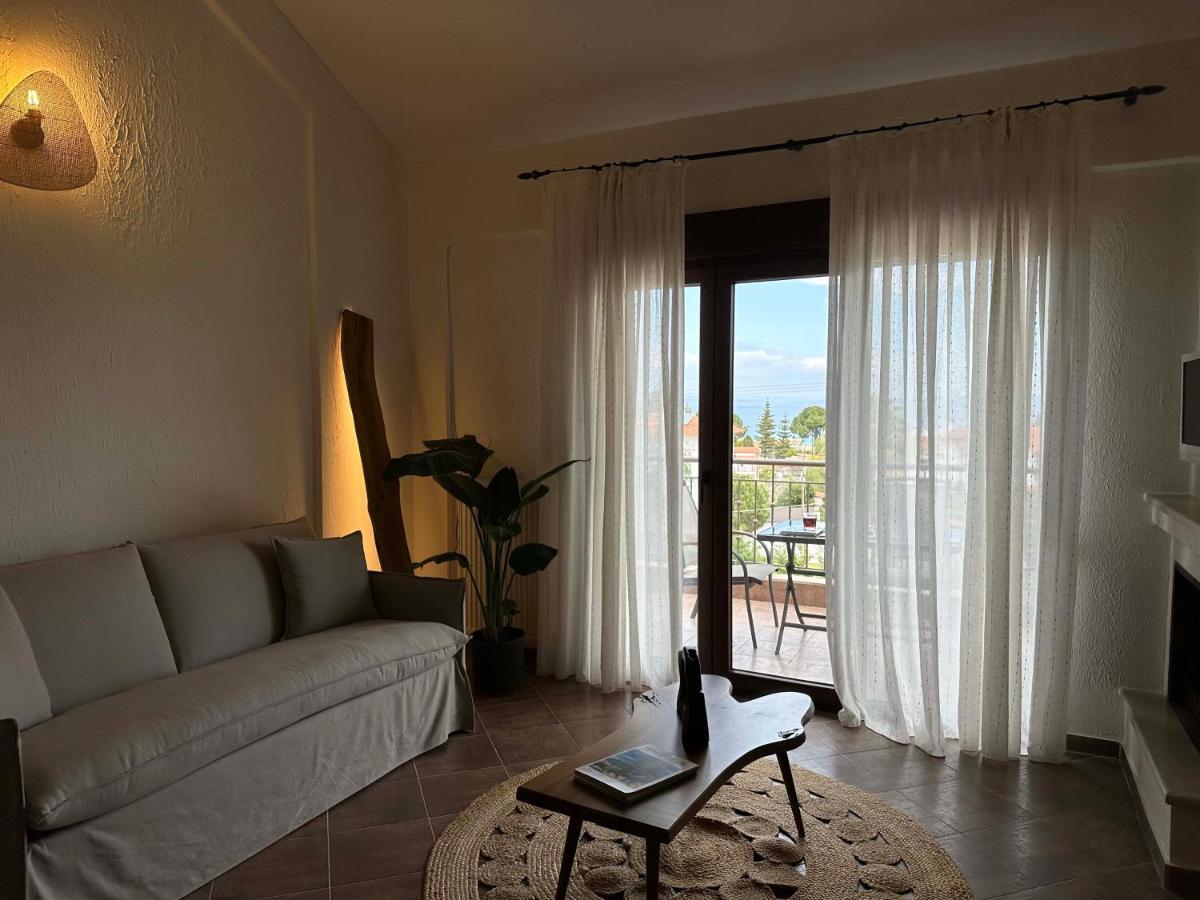 Captain'S Apartments Pefkochori Bagian luar foto