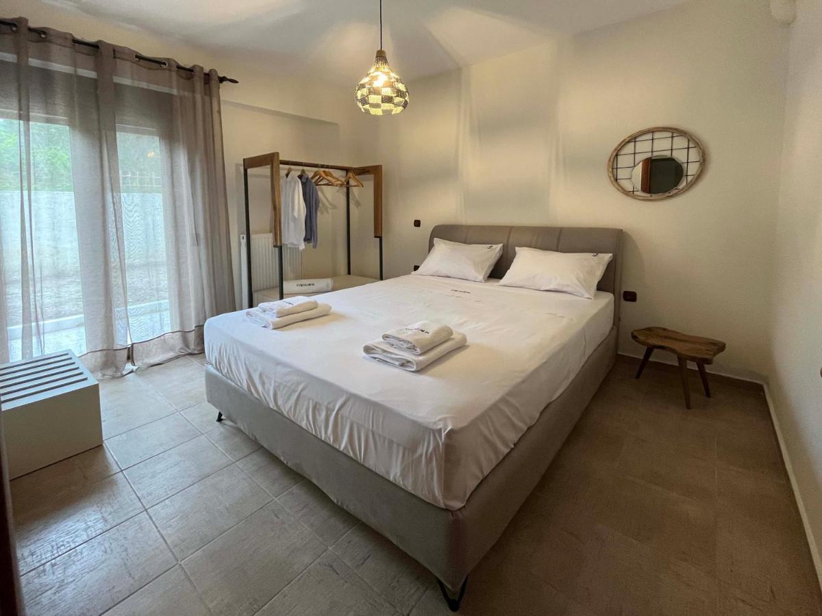 Captain'S Apartments Pefkochori Bagian luar foto