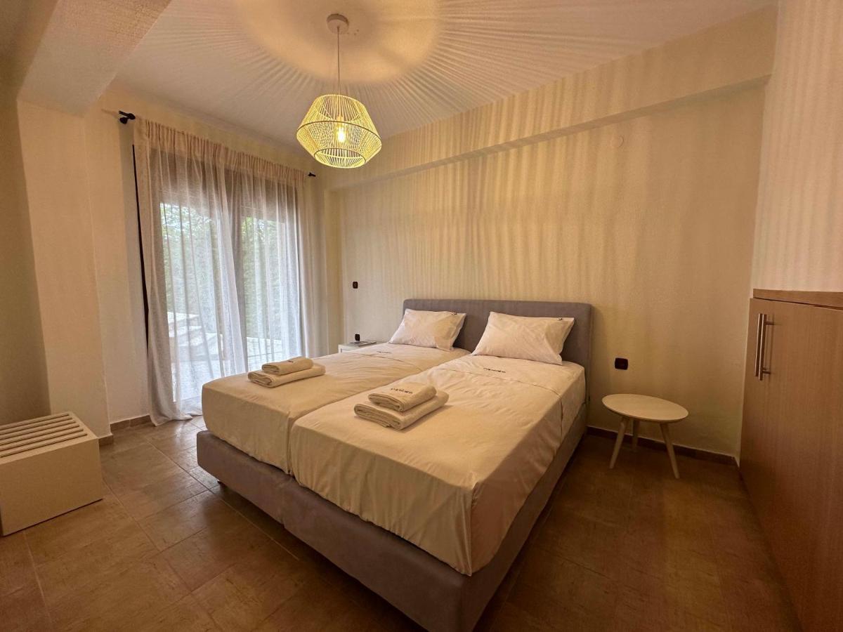 Captain'S Apartments Pefkochori Bagian luar foto